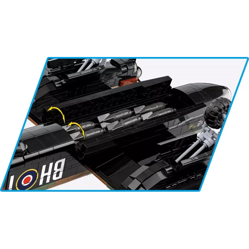 Blocks Avro Lancaster B.III 1595 rakennuspalikkaa