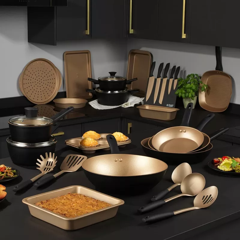 Kattila Russell Hobbs RH01669BEU7 20 cm, musta, ruostumaton teräs sisäpuoli