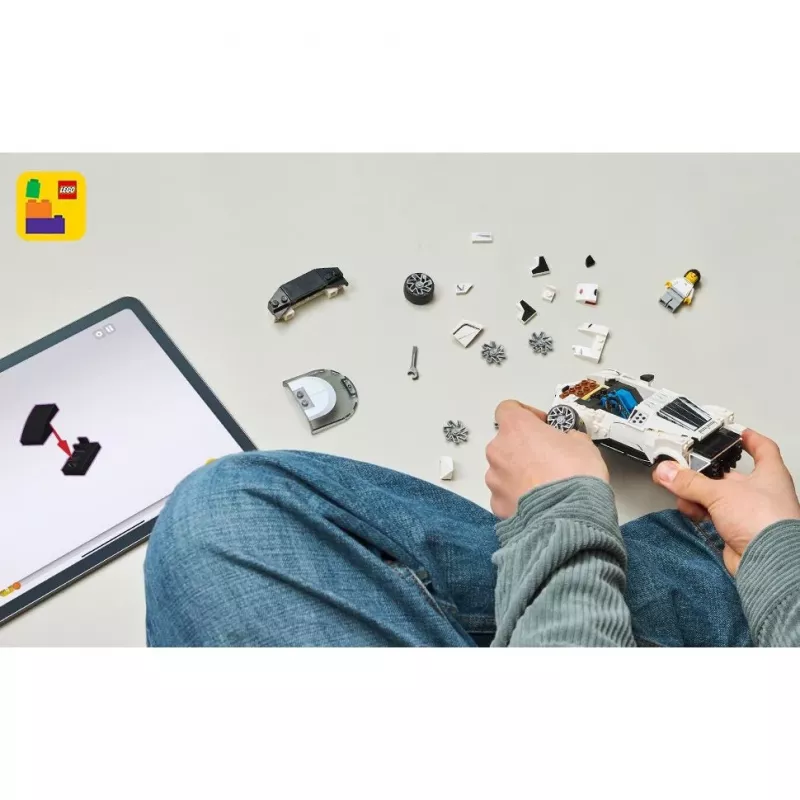 LEGO Bugatti Centodieci Speed Champions 77240 rakennussarja – 291 osaa, 1 minihahmo, 9+ vuotta