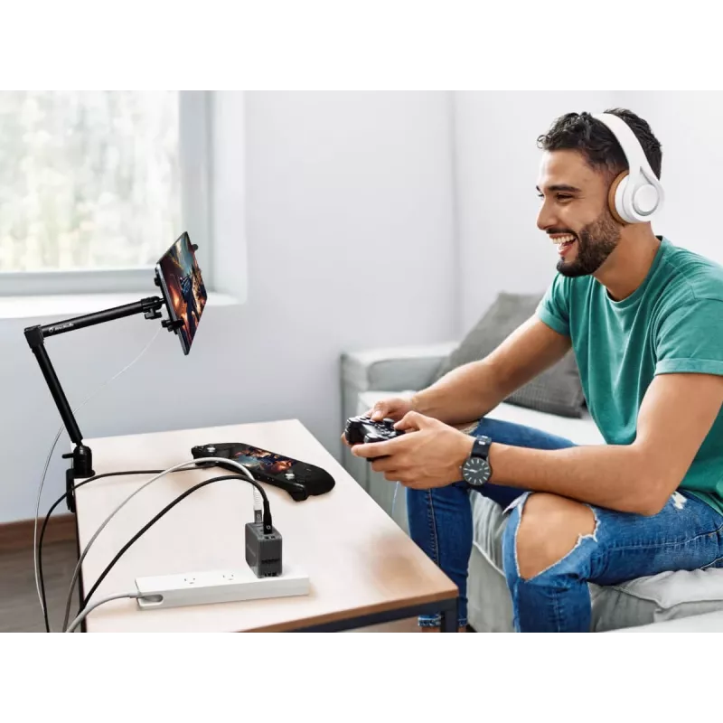AVerMedia GC313Pro Universal musta AC-pikalaturi sisäkäyttöön