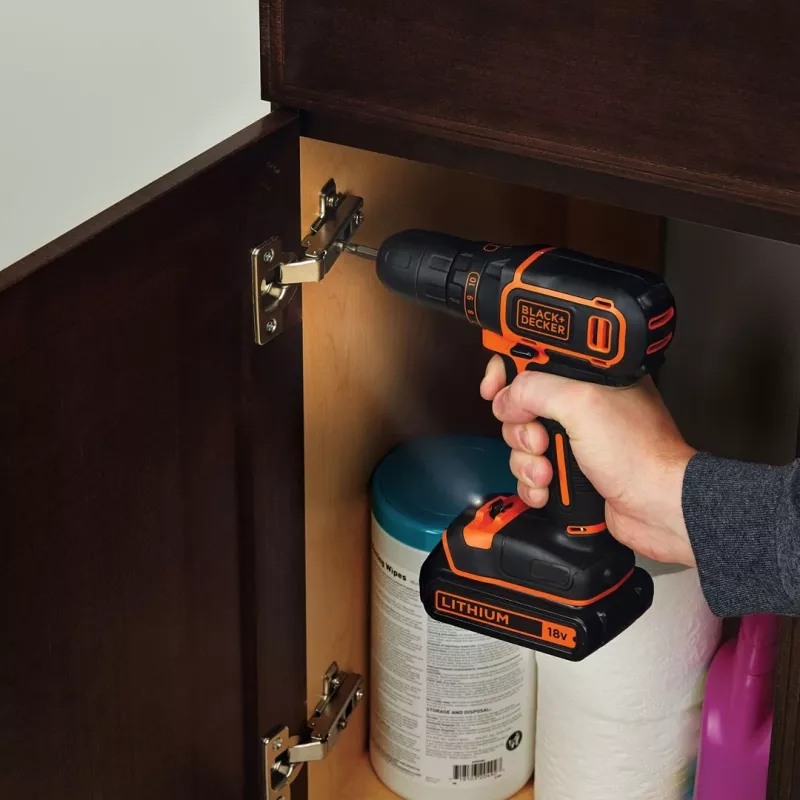 Black & Decker BDCDC18K-QW porakone musta, O