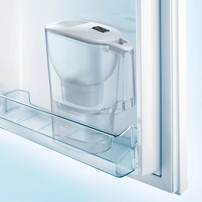 Brita Aluna 2,4 l kannu + 2 Maxtra-patruunaa valkoinen