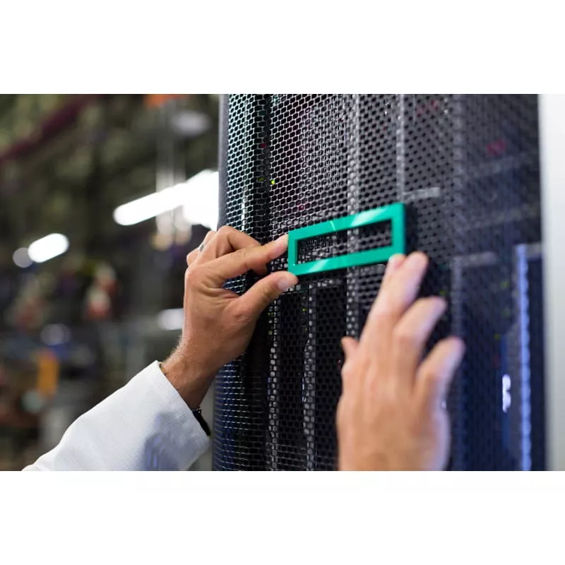 HPE TPM 2.0 Gen10 -sarja korttipaikan laajennuksella