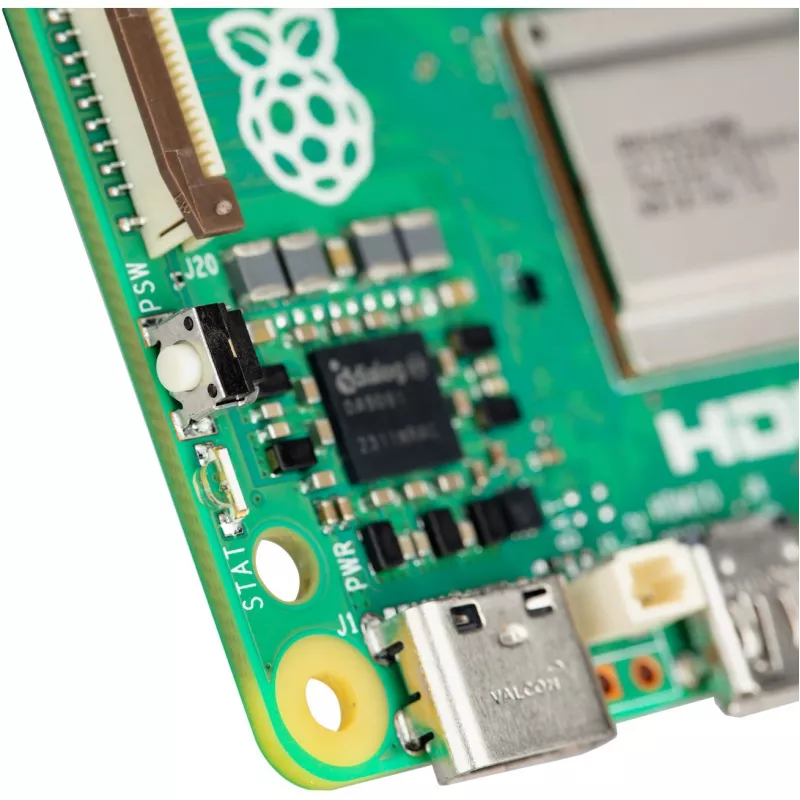 Yhden piirilevyn tietokone Raspberry Pi 5 kehitysalusta — 2400 MHz Arm Cortex-A76, jopa 16 GB LPDDR4x, MicroSD, USB 3.2, Wi‑Fi 5