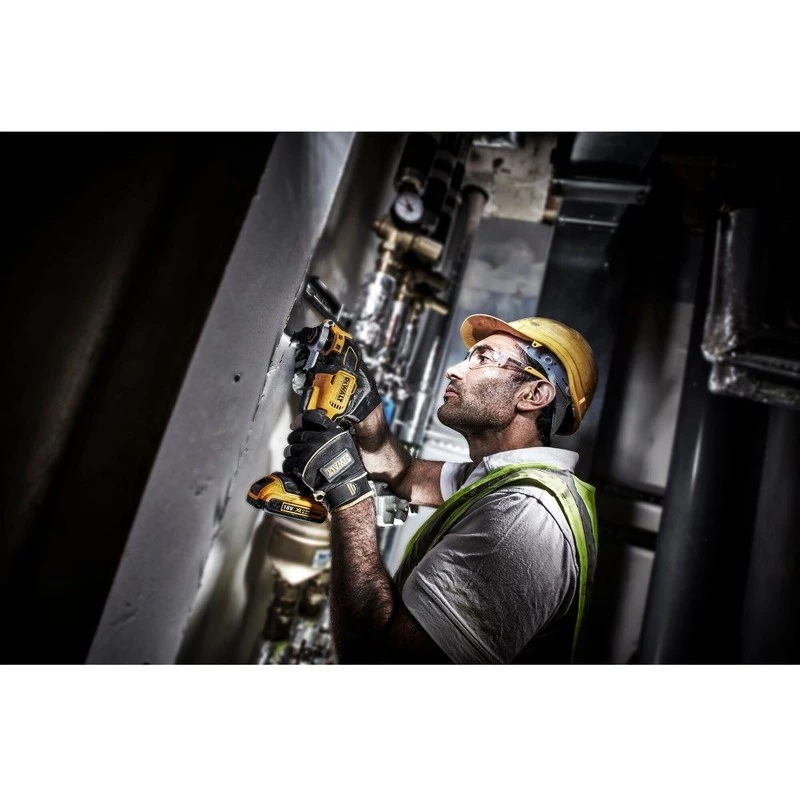 Akkukäyttöinen monitoimityökalu DeWalt DCS356N-XJ