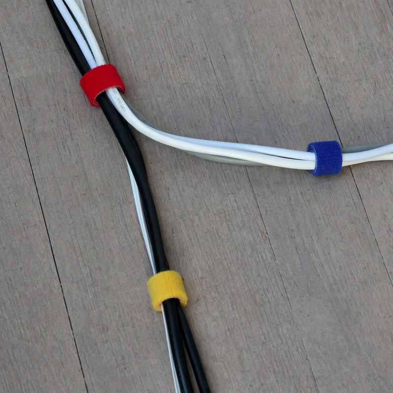 LABEL THE CABLE kaksipuolinen tarranauharulla 4x 1 m - sekavärit
