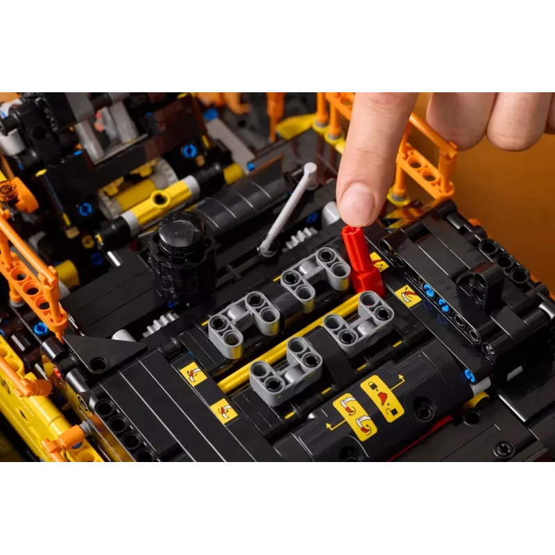 LEGO TECHNIC 42215 Volvo EC500 Hybrid -kaivinkone