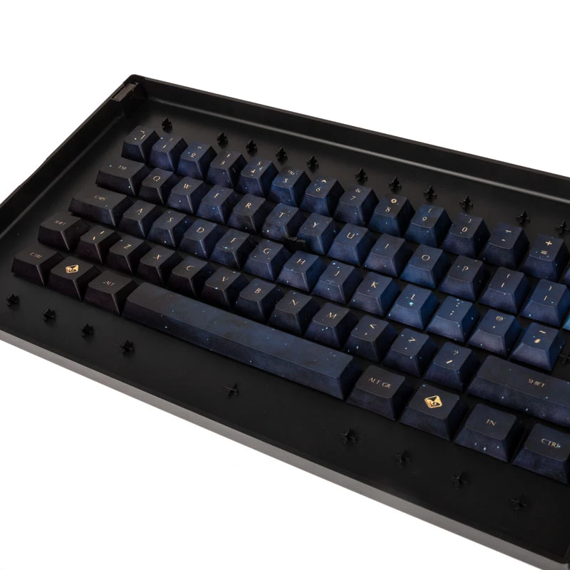 Näppäinhattusarja Traitors TRDINF109UK — PBT-materiaali, UK-asettelu