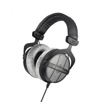 Studiokuulokkeet Beyerdynamic DT 990 PRO 250 Ω — suljettu, korvan ympärille, johdollinen, 3 m kaapeli, 96 dB, 5–35 kHz