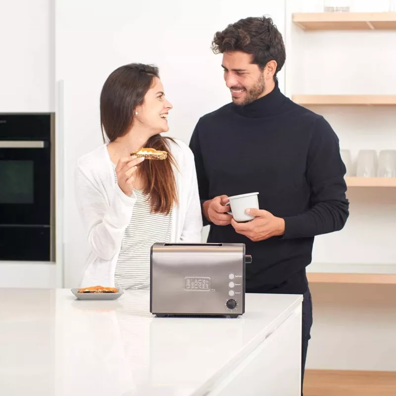 Leivänpaahdin Black+Decker BXTO900E (900W)
