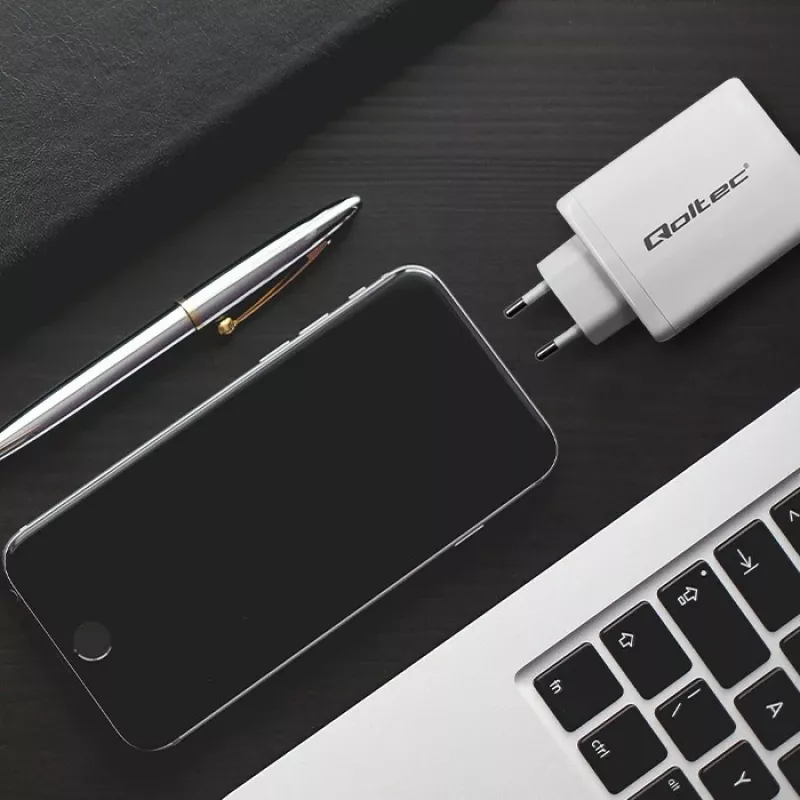 Laturi QOLTEC 100W GaN USB-C Dual PD 5–20V 1,5–5A, 2×USB-C