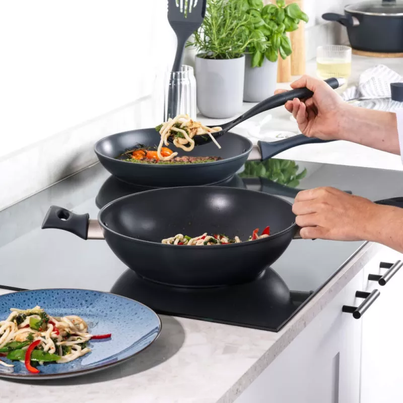 Wok-pannu Salter BW12267EU7 28 cm tarttumaton, induktiokäyttöön sopiva