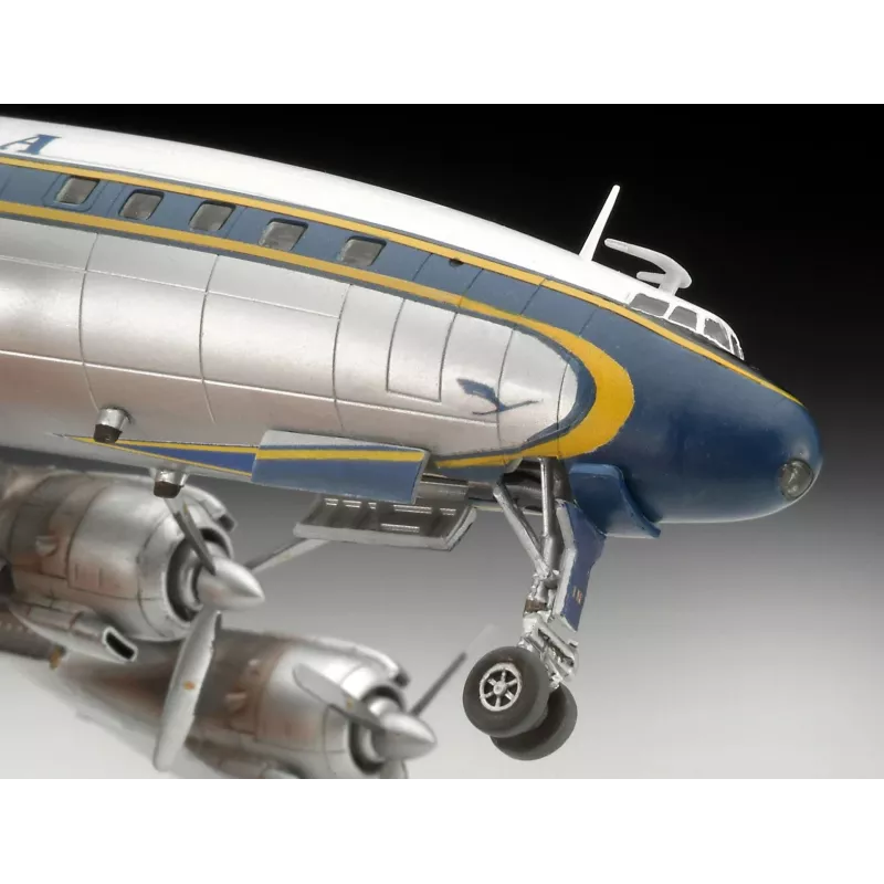 REVELL Lockheed L.1049G Super Constellation Lufthansa muovinen rakennussarja