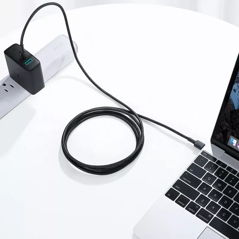 Aukey CB-CD45 USB-C – USB-C -kaapeli, Quick Charge, 0,9 m, musta