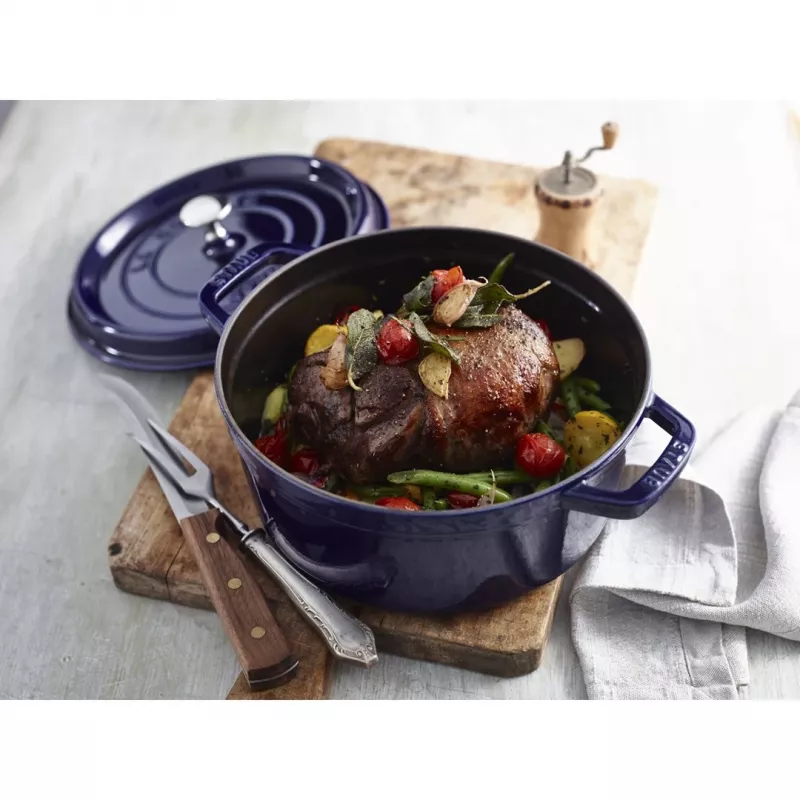 Staub 24 cm pyöreä valurautapata tummansininen