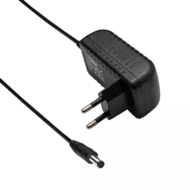 Akyga AK-TB-34 yleisvirtalähde, 5 V, 2 A, 10 W, 3,5 x 1,35 mm, 1,5 m