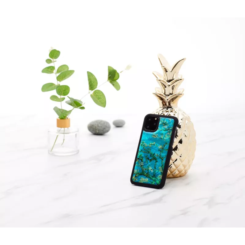 iKins älypuhelinkotelo iPhone 11 Pro – mantelinkukkakuvio musta, suojakotelo
