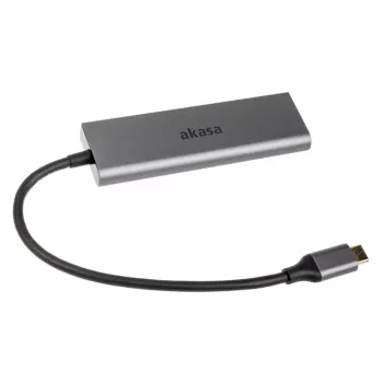 USB-keskitin Akasa USB Type-C 4 porttia -keskitin
