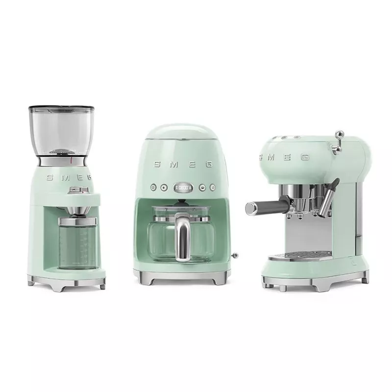 SMEG kahvinkeitin pastellivihreä DCF02PGEU