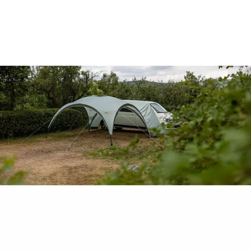 Liitin Coleman Event Shelter Driveaway L — vaaleanharmaa (MPN 2181829)