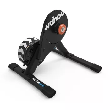 Wahoo KICKR CORE 2 -traineri (ZWIFT Cog & Click)