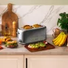 Cecotec 3207 4 viipaletta paahtoleipää tai 2 suurta viipaletta maalaisleipää