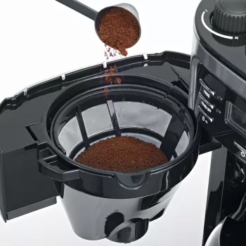 Sähköinen vedenkeitin SEVERIN ZT 9064 — 1,5 L tilavuus, 2200 W teho