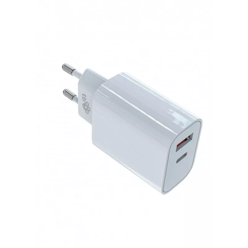 Yleislaturi 2x3A USB C + USB A Power Delivery valkoinen