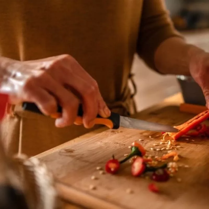 Kuorimaveitsi Fiskars Functional Form ruostumaton teräs