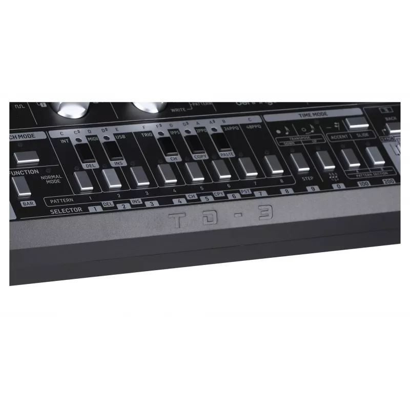 Behringer TD-3-BK analoginen bassolinjasyntetisaattori, musta