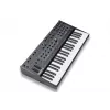 Analogi polyfoninen syntetisaattori Sequential Take 5 (SEQ 3500) – laitteistopoly-synth