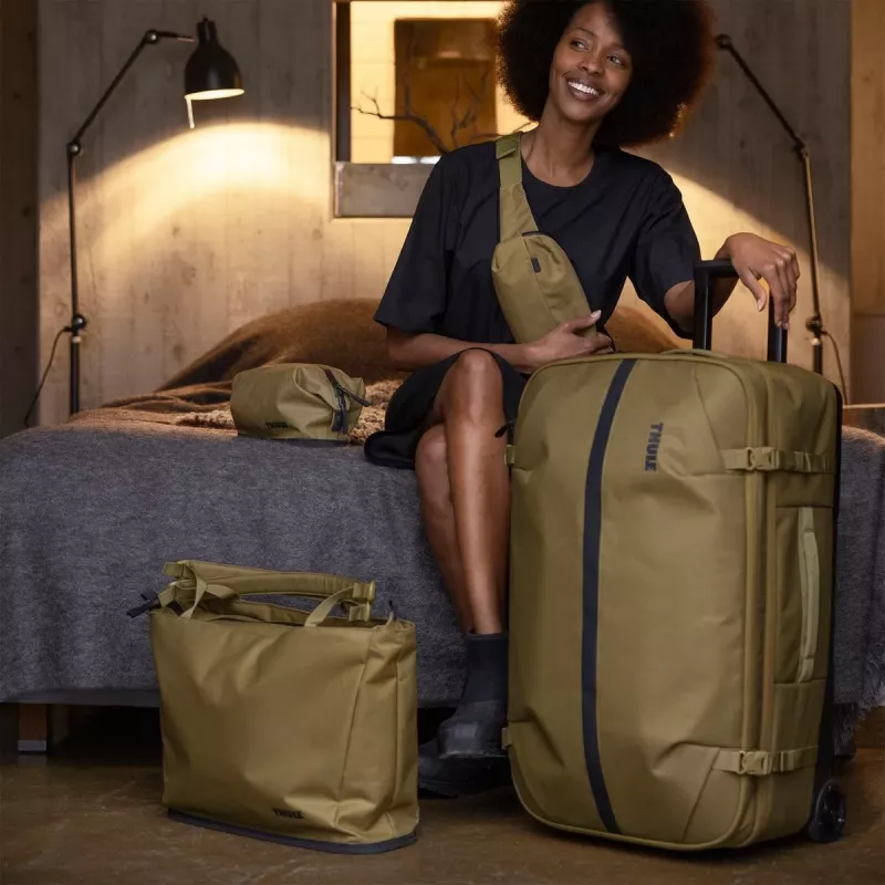 Thule 5229 Aion Tote Bag musta