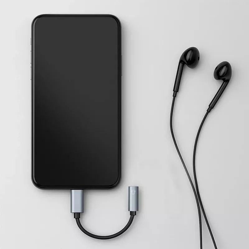 Sovitin USB-C - 3,5mm liitäntä 10cm