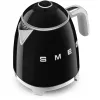 SMEG vedenkeitin (KLF05BLEU) mini 0,8L musta