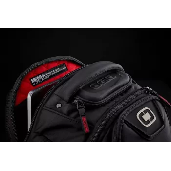 OGIO reppu RENEGADE RSS BLACK PINDOT P/N: 111071_317