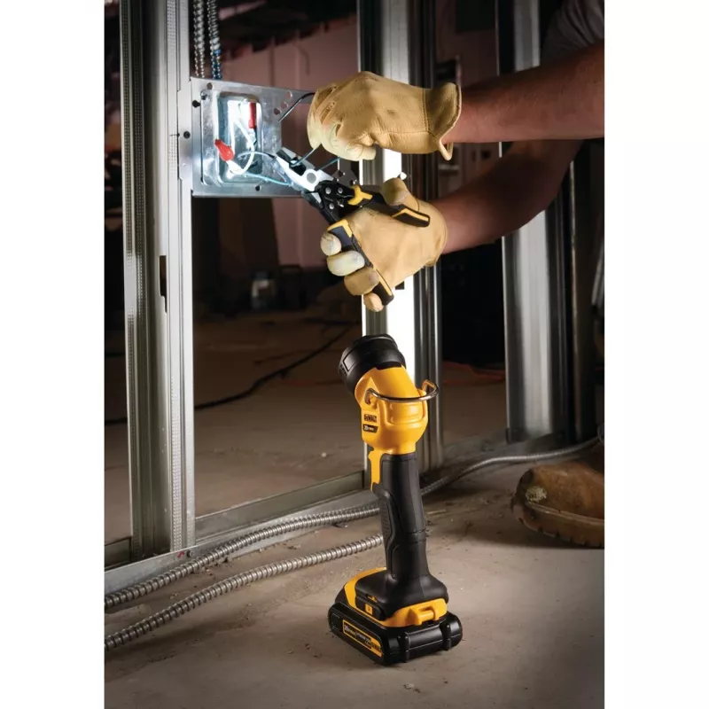 Dewalt 18V XR Li-Ion akku-LED-kääntyvä valaisin - perusyksikkö