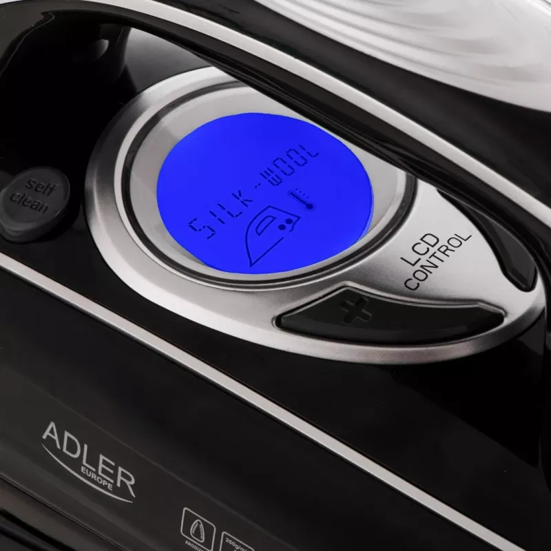 Adler AD 5054 höyrysilitysrauta