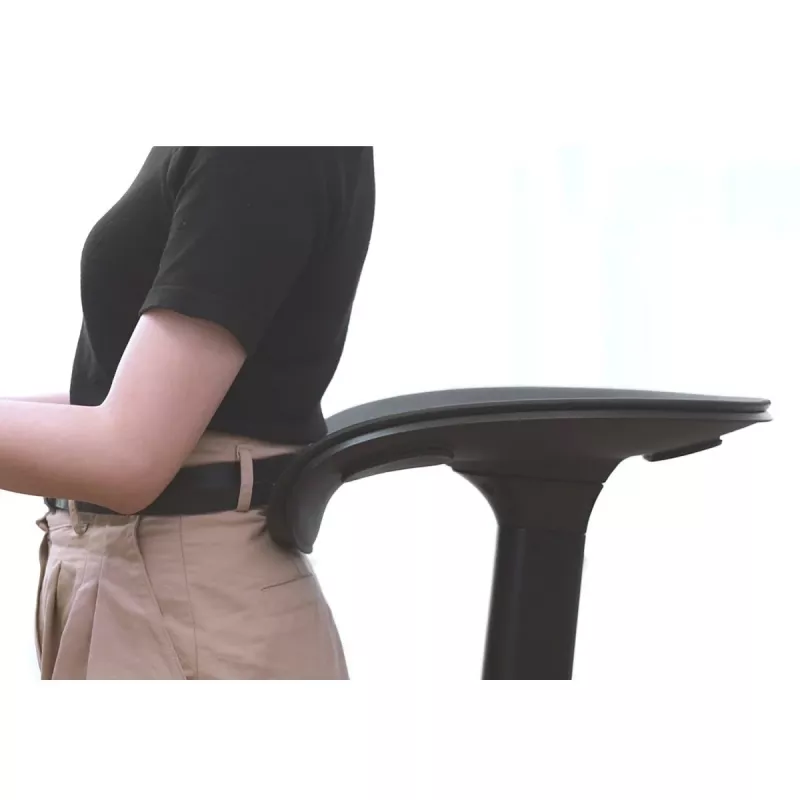 Ergonominen tuoli MACLEAN MC-872 — korkeussäädettävä, keinumekanismilla
