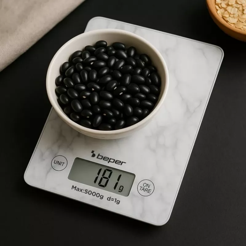 Keittiövaaka Beper P102BIL004 - digitaalinen, 5 kg, 1 g, valkoinen marmori