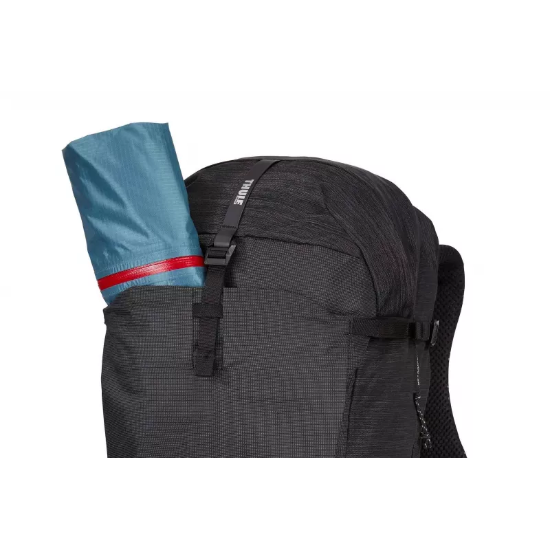 Thule 4503 Topio 30L miesten reppu musta
