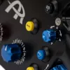 Ratti Ascher Racing F64-USB V3 — ergonominen perhosmuotoilu, USB-liitäntä