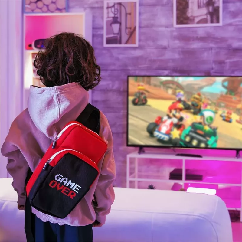 SUBSONIC SA5714 -matkalaukku Nintendo Switchille — kompakti muotoilu, kestävä materiaali