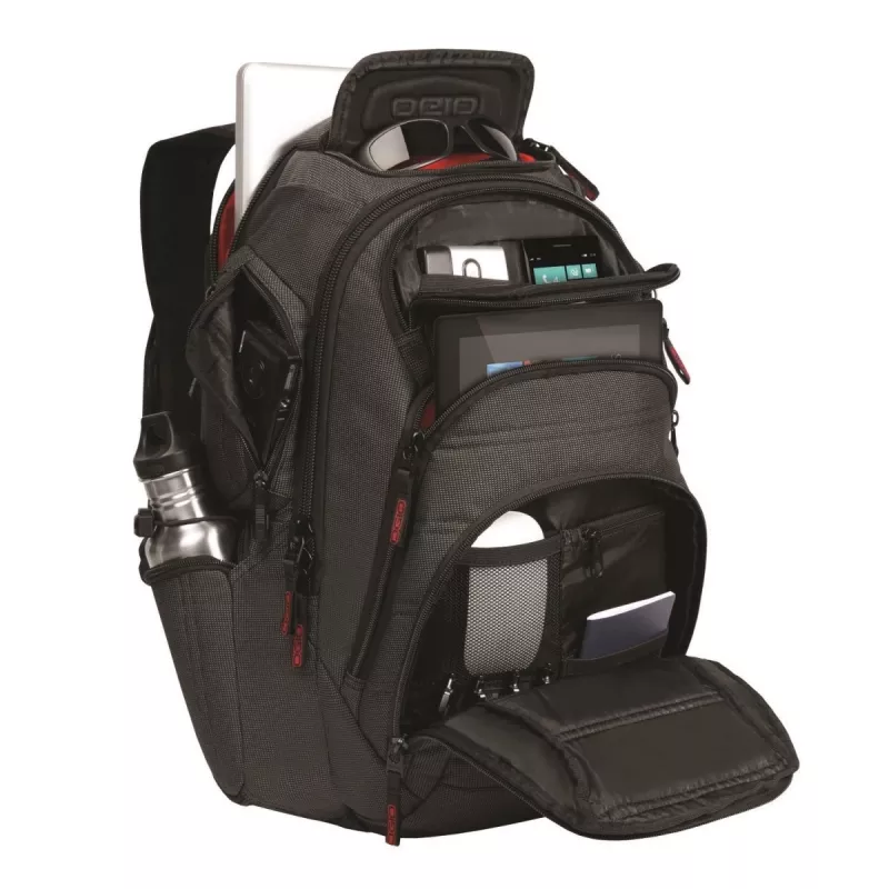 Ogio reppu Renegade RSS musta P/N: 111059_03