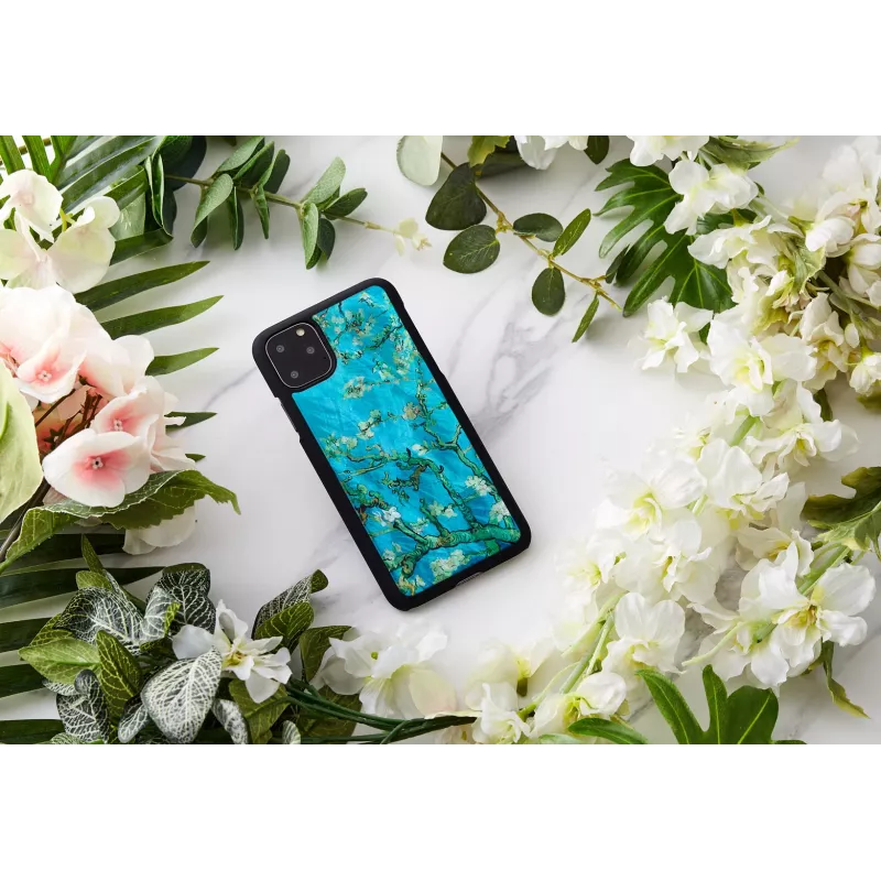 Suojakotelo iKins iPhone 11 Pro Max – Almond Blossom musta