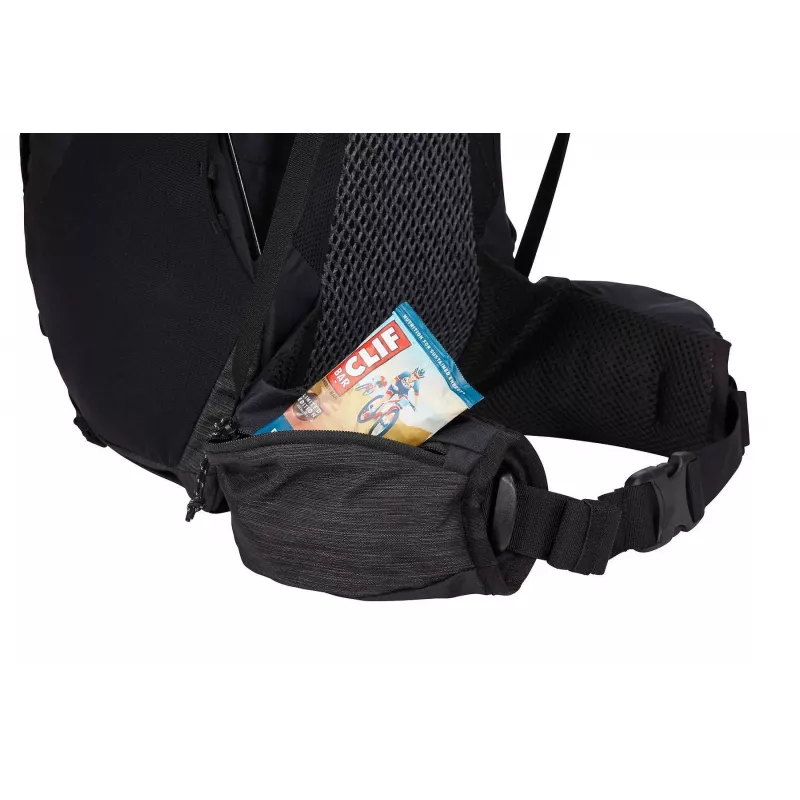 Thule 4503 Topio 30L miesten reppu musta