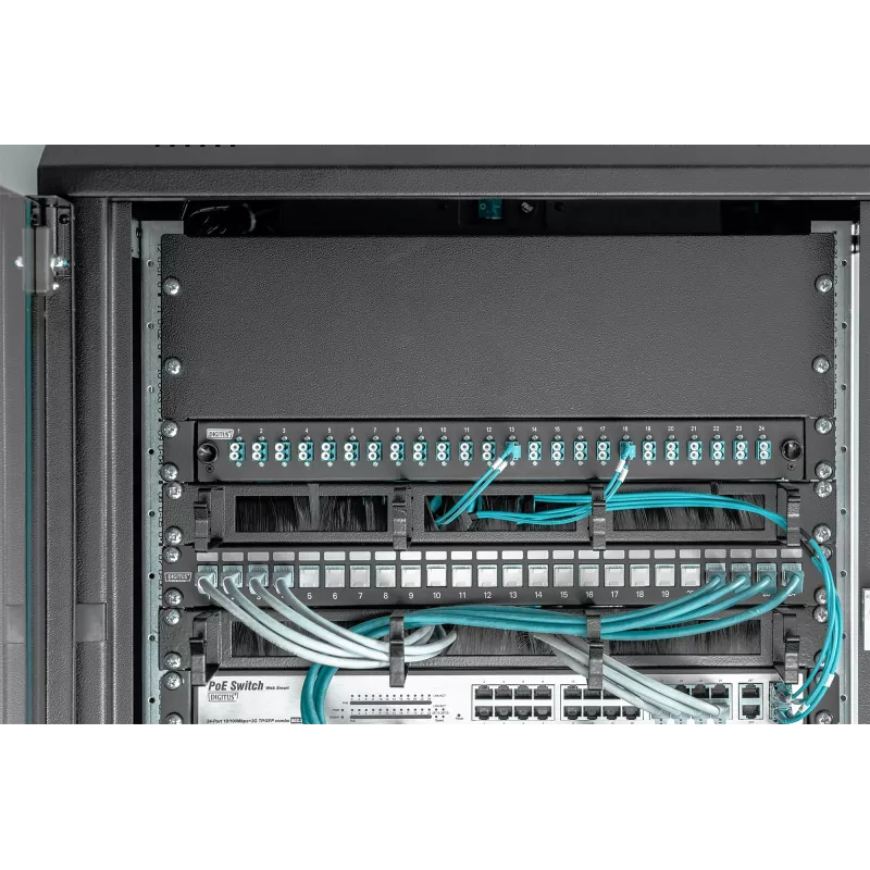 Sokkelokansi Digitus DN-19 BPN-03-SW
