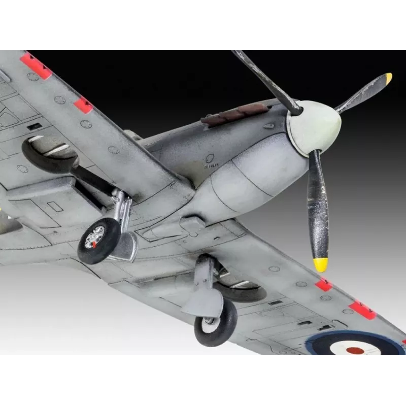 Revell Spitfire Mk.IIa muovinen pienoismallisarja