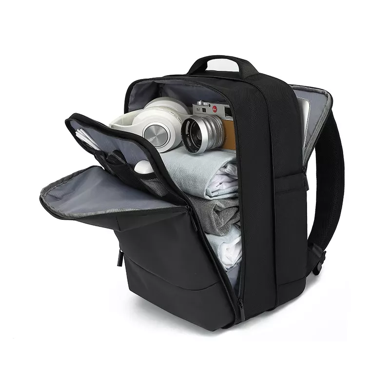 Tracer 47770 Carry-On reppu 15,6