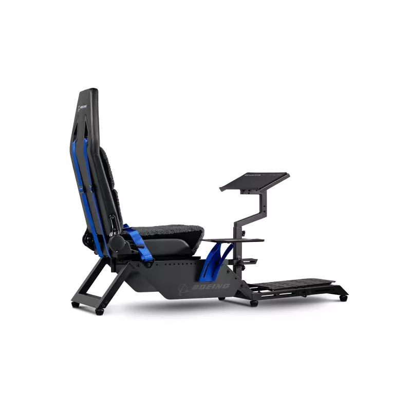 Next Level Racing Boeing Commercial Edition lentosimulaattorin ohjaamo, siniset korostukset
