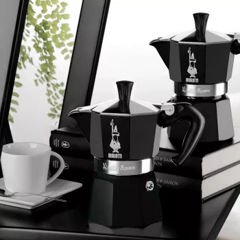 Bialetti 4951 Moka-pannu musta